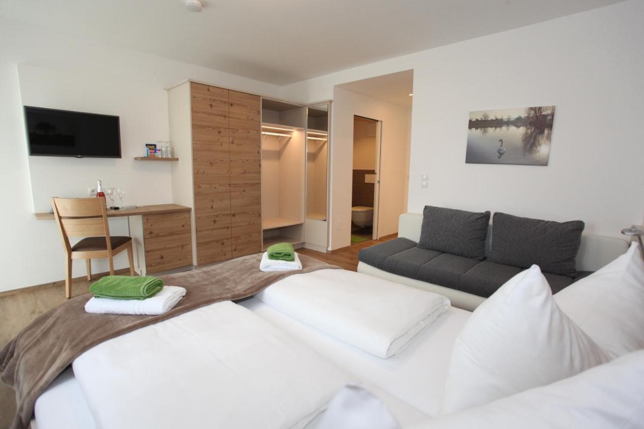 Hotel & Fruehstueckspension Raabtal 펠드바흐 외부 사진